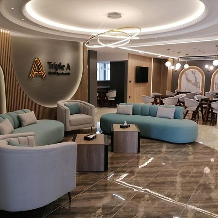 Triple A Hotel Suites Amman Ngoại thất bức ảnh