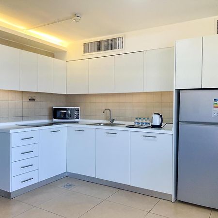Triple A Hotel Suites Amman Ngoại thất bức ảnh